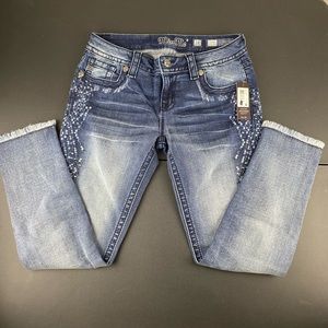 ✨NWT✨Miss Me Jeans